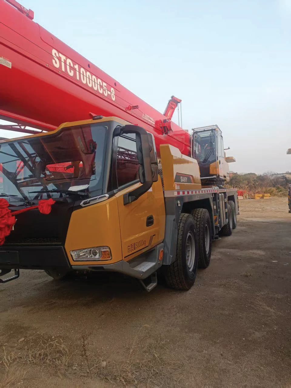 SANY truck-mounted mobile crane ready for lifting works